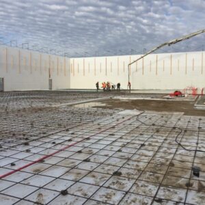 deluca floor pour 1b